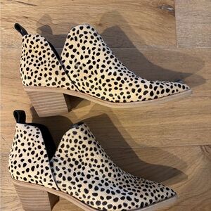 8 - Dolce Vita Sonni Leopard Calf Hair Ankle Booties, size 8